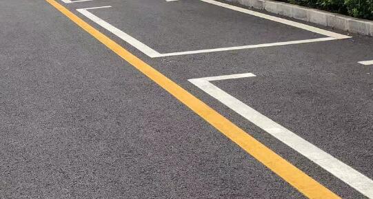 蘇州車位劃線全包服務 選擇飛揚，提升停車場品質(zhì)